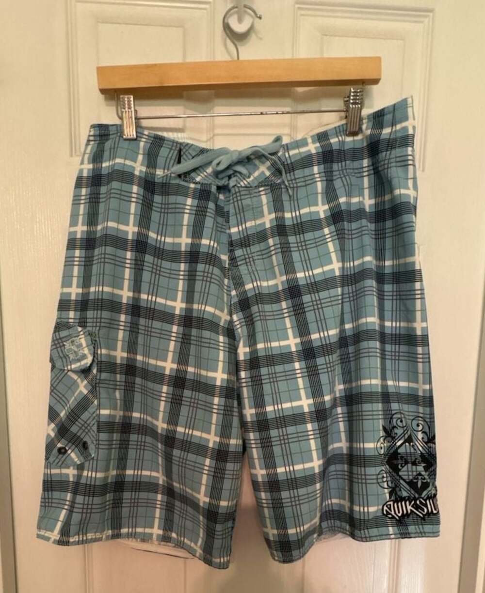 GUC Quiksilver Men's Blue Plaid Board Shorts Swim Trunks, 34 inch waist